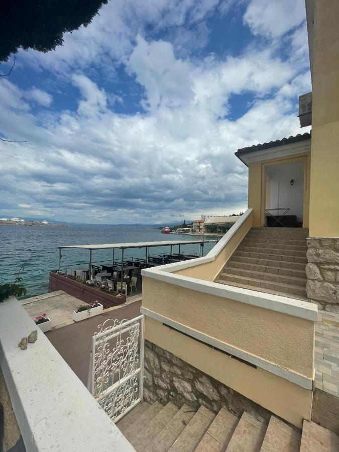 Bed&Breakfast Villa Eva Omišalj Zewnętrze zdjęcie