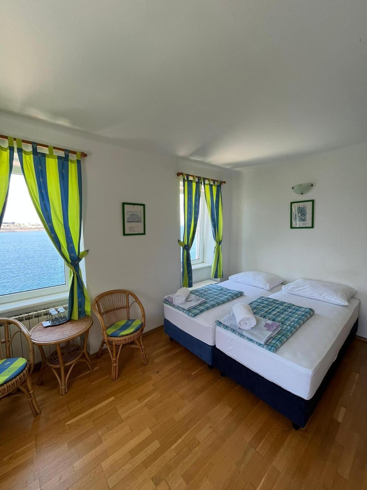 Bed&Breakfast Villa Eva Omišalj Zewnętrze zdjęcie