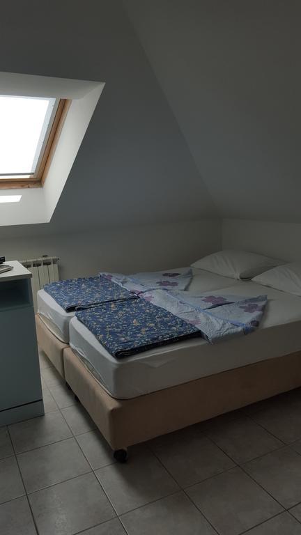 Bed&Breakfast Villa Eva Omišalj Zewnętrze zdjęcie