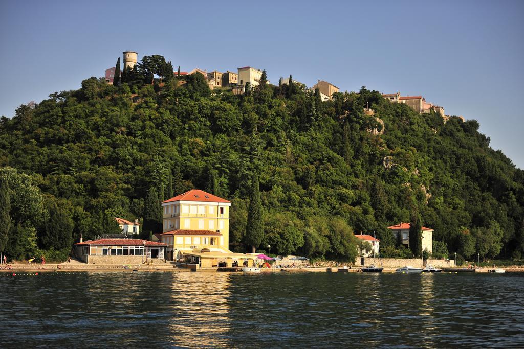Bed&Breakfast Villa Eva Omišalj Zewnętrze zdjęcie